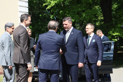 otwarcie elektrowni fotowoltaicznej Rokietnica na terenie Uniwersytetu Przyrodniczego w Poznaniu