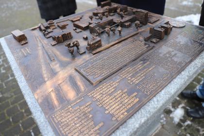 makieta kampusu UPP wykonana z brązu