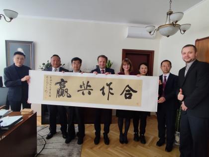 Delegacja Qinghai Minzu University z wizytą w UPP – rozmowy o podwójnym dyplomie i wspólnych badaniach