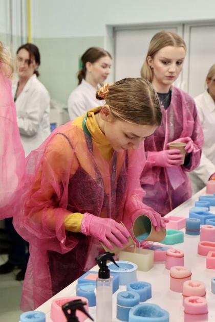 Kobiety w laboratorium