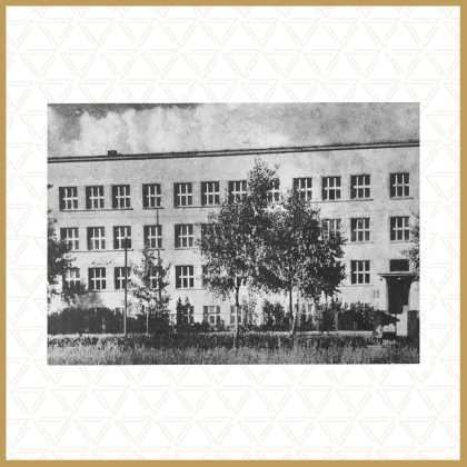 Gmach dawnej WSR na Ogrodach