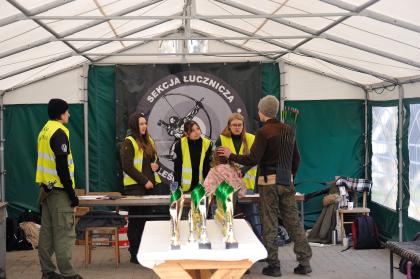 Uczestnicy XI Turnieju Łuczniczego o Puchar Dziekana WLTD UPP 