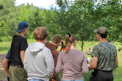 Grupa studentów podczas zajęć