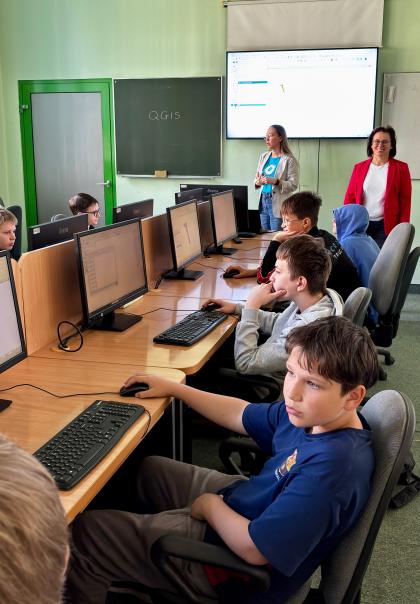 Studenci i goście podczas Poznańskiego Festiwalu Nauki i Sztuki na UPP