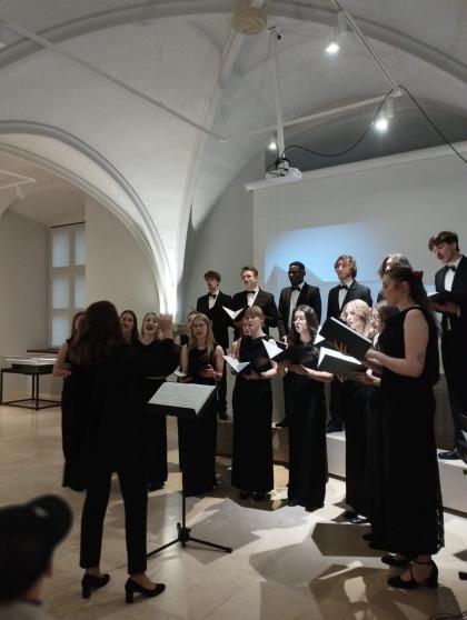 chór Coro da Camera podczas wystąpienia 