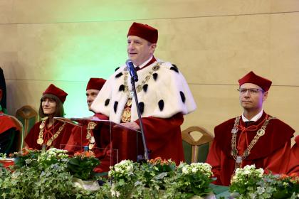 Uczestnicy inauguracji roku akademickiego 2026/2027